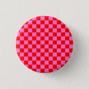 Chapa Redonda De 2,5 Cm Viñeta de tablero de ajedrez rosa y rojo