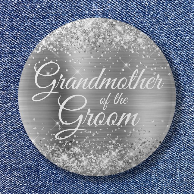 Chapa Redonda De 5 Cm Abuela del Relieve metalizado plateado Purpurinoso (Grandmother of the Groom Glittery Silver Foil Button)