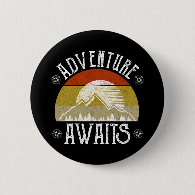 Chapa Redonda De 5 Cm Adventure Awaits (Anverso)