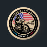 Chapa Redonda De 5 Cm Autopista Needles Dakota del Sur<br><div class="desc">Autopista Needles hecho con un emblema vintage de estilo angustiado. Se trata de un famoso recorrido panorámico en Dakota del Sur y aparte de la carretera panorámica Peter Norbeck Scenic Byway.</div>