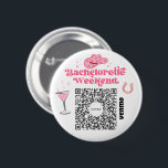 Chapa Redonda De 5 Cm Bachelorette Venmo Código QR Comprar A La Novia Un<br><div class="desc">¡Asegúrate de que la novia no tenga que pagar por una sola bebida con el gran botón de código QR de la Bachelorette Party Venmo! ¡Compra uno para toda la fiesta de la soltera! Simplemente agrega tu propia imagen de código de Venmo, PayPal o Cash App QR. ¡Todos en el...</div>