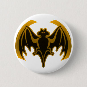 Chapa Redonda De 5 Cm Bat Gold Los Regalos Del MUSEO Zazzle