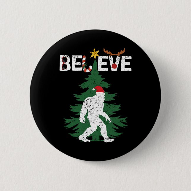 Chapa Redonda De 5 Cm Believe Bigfoot Sasquatch Yeti Santa Hat Navidades (Anverso)