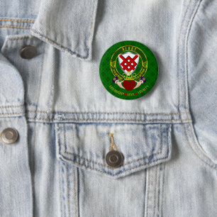 Chapa Redonda De 5 Cm Blake Irish Shield y Claddagh