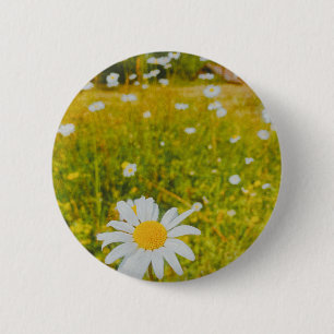 Chapa Redonda De 5 Cm Campo escandinavo en flor en verano