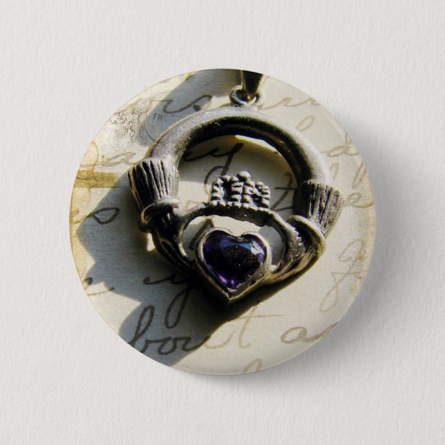 Chapa Redonda De 5 Cm Claddagh (Anverso)