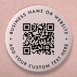 Chapa Redonda De 5 Cm Código QR | Ronda moderna Minimalista rosa Rubor<br><div class="desc">Una simple plantilla de botón redondo de código QR color rosa negro personalizado en un estilo minimalista moderno que se puede actualizar fácilmente con tu código QR,  nombre de negocio o sitio web y texto personalizado,  por ejemplo,  escanearme a...  #QRcode #button #business</div>