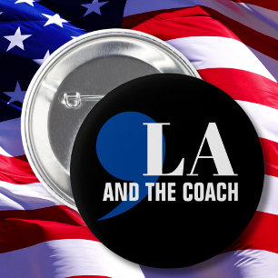 Chapa Redonda De 5 Cm Comma La Kamala Harris Tim Walz Coach 2024 Commala