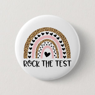 Chapa Redonda De 5 Cm Day Rock the Test Teacher Funny Rainbow Testing Da
