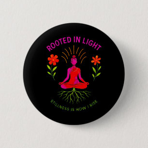 Chapa Redonda De 5 Cm Diseño de Meditación de Yoga Arraigado en Luz