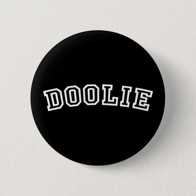 CHAPA REDONDA DE 5 CM DOOLIE (Anverso)