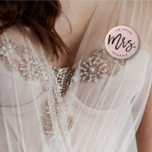 El futuro de la señora Brush Script Diamond Bridal