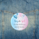 Chapa Redonda De 5 Cm El género revela globos fiestas de chica de niño a<br><div class="desc">En cuanto al género,  podrás ver una ducha de bebé,  un fondo de degradado azul y rosa. Decorada con globos purpurina y azul,  rosa y blanco. Con el texto: Niño o Chica. Personalice y agregue el nombre de los padres.</div>