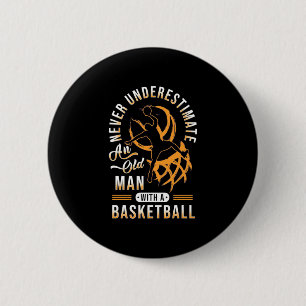 Chapa Redonda De 5 Cm El poder del anciano con un básquetbol