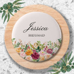 Chapa Redonda De 5 Cm Elegante Monograma Rosa de color de agua Flor Novi<br><div class="desc">Presentamos nuestro botón Elegante Monograma Watercolor Rosa Flor para la dama de honor. Con ilustracion de acuarela floral y texto de escritura elegante que se puede personalizar. Añade un toque natural a tu estilo. Idóneo como regalo de dama de honor o un favor guirnalda.</div>