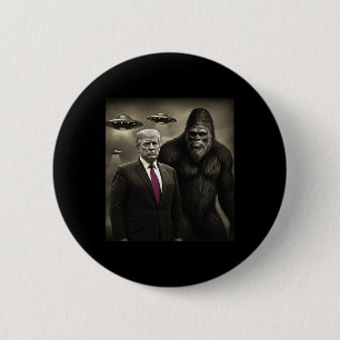 Chapa Redonda De 5 Cm Encuentro divertido de Trump con Bigfoot Ovni Alie
