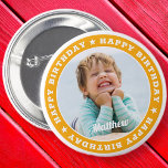 Chapa Redonda De 5 Cm Feliz cumpleaños, simple foto de un Personalizado<br><div class="desc">Este diseño sencillo y moderno se compone de una tipografía de suero y añade una foto personalizado.</div>