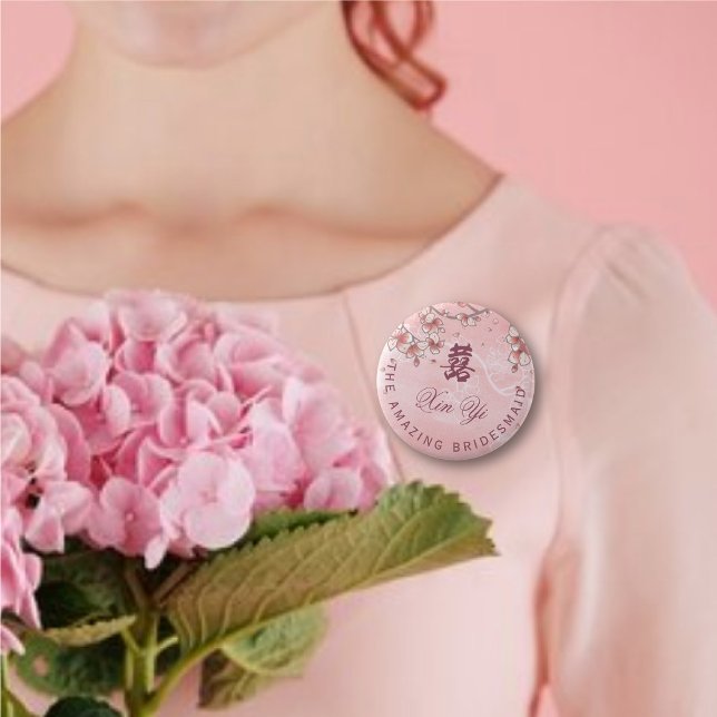 Chapa Redonda De 5 Cm Florecimiento de la sonda doble felicidad Boda chi (BRIDESMAID Pink Peach/Plum Blossoms Double Happiness Chinese Wedding Pin Button @ fatfatin_red_knot)
