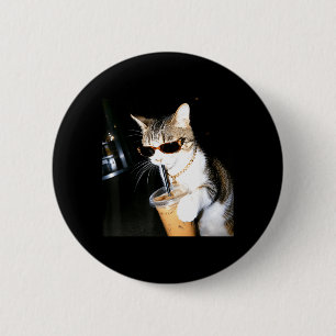 Chapa Redonda De 5 Cm Gato Divertido Bebiendo Café Helado Humor Meme Gat