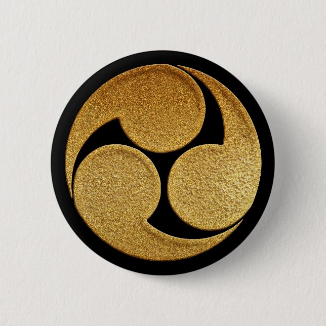 Chapa Redonda De 5 Cm Gold Hidari Mitsu Tomoe Kamon (Anverso)