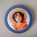 Chapa Redonda De 5 Cm Gracias Por Llegar A La Foto Moderna Del Personali<br><div class="desc">Este diseño simple y moderno está compuesto de tipografía de la siniestra y agrega una foto de un personalizado."Gracias por venir a mi Fiesta" encima de la foto de su personalizado. Perfecto para fiestas de cumpleaños o regalos,  bolsos de regalo,  aniversarios o cualquier otro fiesta!</div>