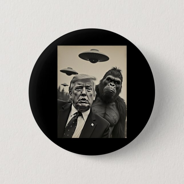 Chapa Redonda De 5 Cm Gracioso Trump Bigfoot Selfie Con Alienígena Extra (Anverso)