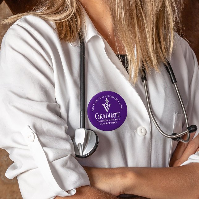 Chapa Redonda De 5 Cm Graduación de personalizado Purple Veterinary Scho (Subido por el creador)