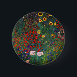 Chapa Redonda De 5 Cm Gustav Klimt Flower Garden<br><div class="desc">Botón que presenta el jardín de la granja de pintura al óleo de Gustav Klimt con girasoles (1907). Un bonito jardín de girasoles y exquisitos flores azules,  rojas,  violetas,  rosas y blancas. Un gran regalo para los amantes del arte Art Nouveau y austriaco.</div>
