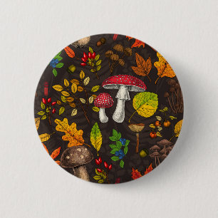 Chapa Redonda De 5 Cm Hongos, hojas, nueces y bayas otoñales en la oscur