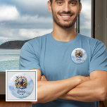 Chapa Redonda De 5 Cm Los animales adorados con arca de Noé son mamás az<br><div class="desc">Bienvenidos a nuestra colección "Noah's Ark Cute Animals Blue Boy Baby Shower", donde el encanto se encuentra con la blancura de cada detalle. Inspirada por la historia atemporal del Arca de Noé, esta colección capta la inocencia y alegría de dar la bienvenida a un nuevo grupo de alegría en el...</div>