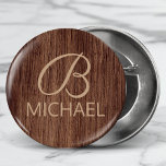 Chapa Redonda De 5 Cm Madera De Grano De Madera Con Nombre Personalizado<br><div class="desc">Este diseño presenta un grano de madera rústico con un monograma y un nombre personalizado. Personalice editando el texto en el cuadro de texto o eliminándolo sin texto. #monograma #monogramed #personalizado #personalizado #inicial #madera #madera #rústico #name #namebadh botones #accesorios #casa #oficina #trabajo #regalos</div>