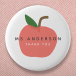 Chapa Redonda De 5 Cm Maestra de Apple | Nombre moderno Gracias Diversió<br><div class="desc">Un diseño gráfico de manzanas sencillo, elegante y vibrante con un estilo minimalista divertido, de moda, escandinavo en tonos rosa o rojo y verde que puede ser fácilmente personalizado con el nombre de sus profesores reemplazando a "Ms Anderson" y un lema que sustituye "Gracias" para hacer un regalo verdaderamente único...</div>