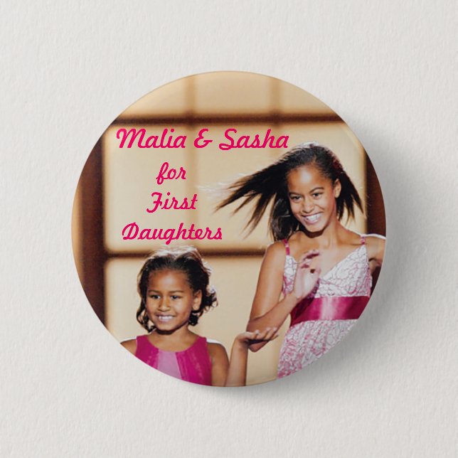 Chapa Redonda De 5 Cm Malia y Sasha Obama para las primeras hijas (Anverso)