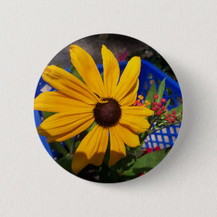 Chapa Redonda De 5 Cm Margarita rudbeckia al frente y al centro