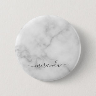 Chapa Redonda De 5 Cm Mármol blanco con el nombre personalizado del guió