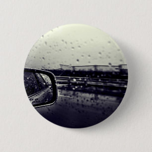 Chapa Redonda De 5 Cm Mirar a escondidas la ventana exterior después de