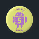Chapa Redonda De 5 Cm Morple Robot Kids Personalizado Age Birthday<br><div class="desc">Robot morado lindo en los botones de edad de cumpleaños del personalizado.</div>