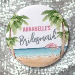 Chapa Redonda De 5 Cm Noviaria Cute Beach Bachelorette<br><div class="desc">botón de la Bachelorette Party Cute Beach Weekend Bridesmaid. Una playa de aguas frías con tonos rosas y verde azulados, que invita a la escapada de la playa con la novia y sus bestias. Desde viajes a Florida, California o incluso algo más internacional como México, Hawaii o Bahamas, ¡este fin...</div>