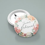 Chapa Redonda De 5 Cm Noviaria Junior de Flores de verano<br><div class="desc">Identifique a los jugadores clave de su ducha de novia con nuestros elegantes botones florales de moda. El botón presenta una corona floral acuarela de peonías rosadas de color turquesa, flores de hortensias blancas y vegetación botánica con la inscripción "niñera júnior de novias" en el interior con letras escritas a...</div>