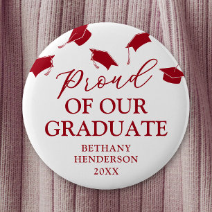 Chapa Redonda De 5 Cm Orgulloso de nuestro graduado rojo