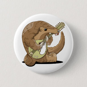 Chapa Redonda De 5 Cm Pangolin tocando un mandolina