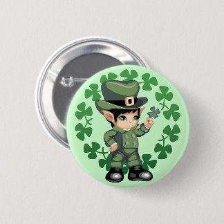 Chapa Redonda De 5 Cm Pequeño Leprechaun con los tréboles