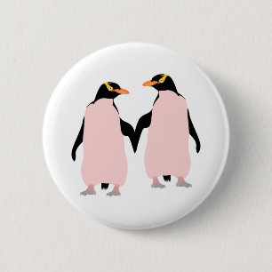 Chapa Redonda De 5 Cm Pingüinos lesbianos con la mano