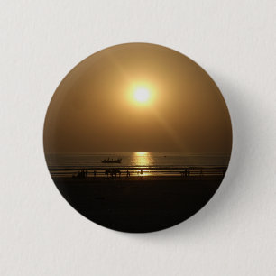 Chapa Redonda De 5 Cm Reflejo de la puesta de sol dorada de verano en la