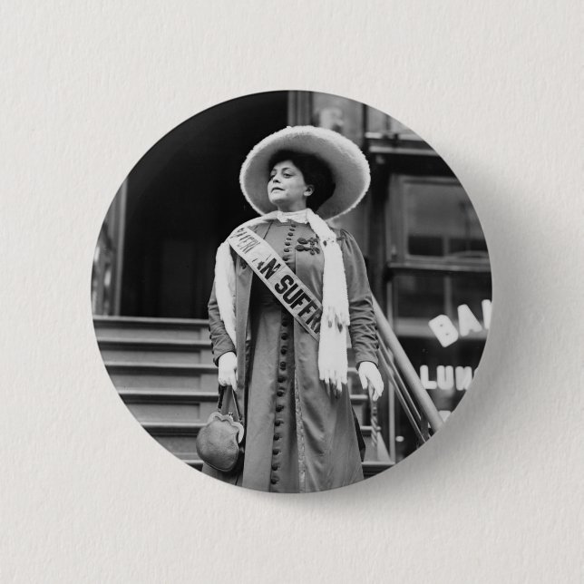 Chapa Redonda De 5 Cm Stylin Suffragette, 1908 (Anverso)