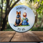 Chapa Redonda De 5 Cm Tía a ser | BABY SHOWER<br><div class="desc">Tía ser el botón de ducha de bebé de un niño. Niño de color agua dulce sentado al lado de un perro pastor alemán. Un gran toque para hacer que cada miembro de la familia se sienta especial.</div>