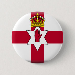 Chapa Redonda De 5 Cm Ulster señala por medio de una bandera