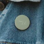 Chapa Redonda De 5 Cm Un Papá De Baby Shower Verde De Sabia Sinquísima<br><div class="desc">Presentamos a nuestro caprichoso sabio verde ducha de bebé a ser botón, perfecto para su simple celebración moderna de boho en cualquier temporada del año! Este botón tiene una moda de boho, un ambiente neutro con caligrafía elegante y un delicado diseño minimalista, lo que lo hace ideal tanto para chicas...</div>
