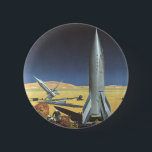 Chapa Redonda De 5 Cm Vintage Science Fiction Desert Planet con cohetes<br><div class="desc">Ilustracion vintage futurista en el espacio exterior y planetas ciencia ficción imagen del cohete. Un cohete de ciencia ficción de viajes y transporte retro en un planeta extranjero o una luna con astronautas explorando el terreno en este desconocido mundo extraterrestre. Un clásico de los años 50: el diseño de ciencia...</div>