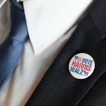 Chapa Redonda De 5 Cm Vote Harris Walz Bandera Americana Demócrata Donke<br><div class="desc">Vota por los botones Harris Walz con la bandera estadounidense y el burro demócrata en rojo,  blanco y azul. Kamala Harris y Tim Walz por presidente y vicepresidente como los candidatos fiestas democráticos en este diseño genial y patriótico para las elecciones de 2024.</div>